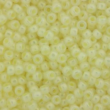 11/0 Toho Seed Beads #142 Ceylon Banana Cream 250g Bag
