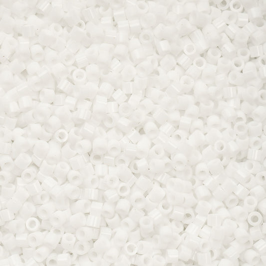 11/0 Cylin Beads #1023 Chalk White 25g Bag