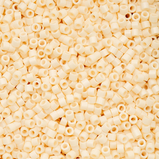 11/0 Cylin Beads #1090 Opaque White Bisque 25g Bag
