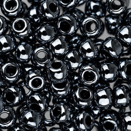 6/0 Toho Seed Beads #81 Metallic Hematite 8-9g Vial