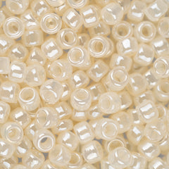 8/0 Toho Seed Beads #147 Ceylon Light Ivory 8-9g Vial