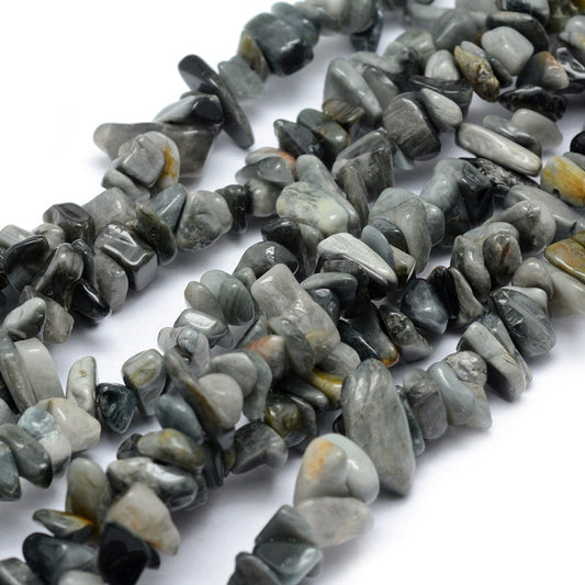 Hawks / Eagle Eye Chips 5-8mm (Natural) 31.5" Strand