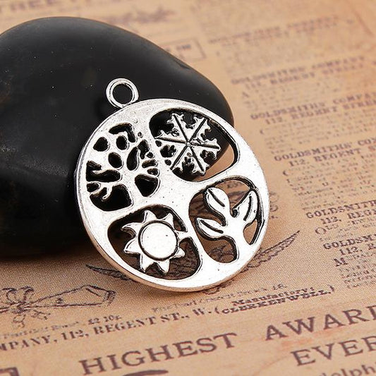 Four Seasons Pendant 1.1″ Antique Silver 5/pk