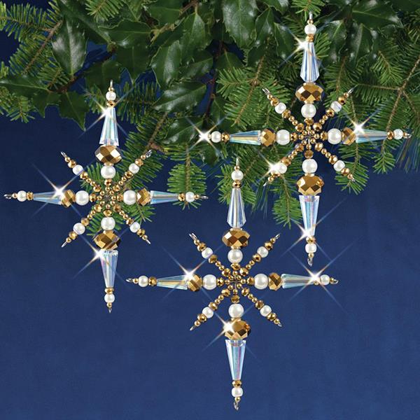 Solid Oak Nostalgic Christmas kit featuring Beaded northern stars ornaments