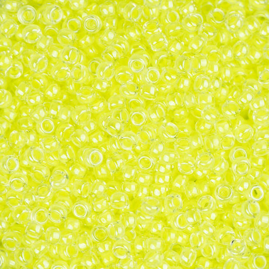 15/0 Miyuki Seed Beads #1119 Luminous Limeade 8.2g